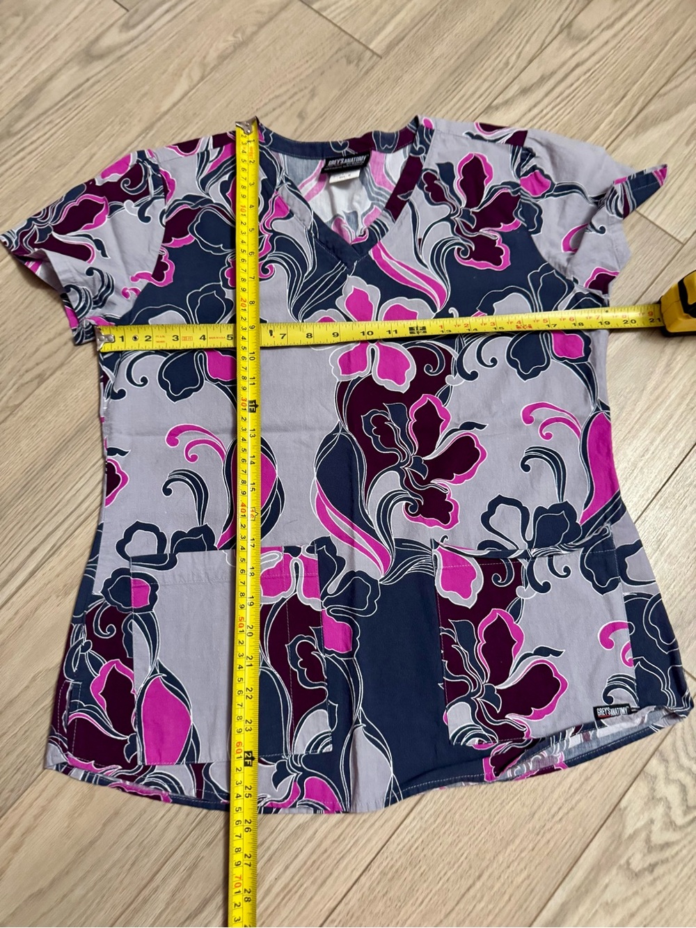 Grey’s Anatomy Floral V-Neck Scrub Top in Gray & Fuchsia